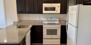 480 Main St Gallery 1