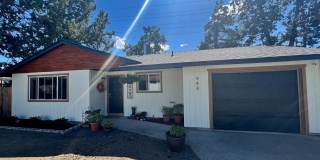 Single Level Home on Large Lot and Cul De Sac Gallery 1