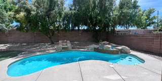 5 bedroom + Loft with pool in Aliante Master Gallery 3