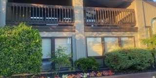 19A S Gladstone Ave Gallery 23
