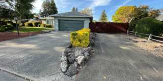 Spacious three bedroom home in desirable Windsor neighborhood! Gallery 6