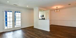 Everyday conveniences are all just moments away, offering the perfect balance of comfort, convenience, and vibrant neighborhood living. Gallery 14