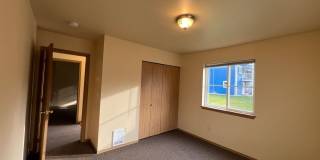 3 Bedroom, 2 Bath in York Neighborhood! Gallery 15