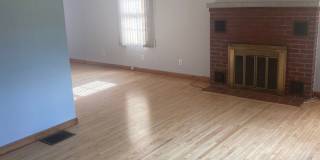 Great location -2BR, 2BA with Yard and Garage Gallery 11
