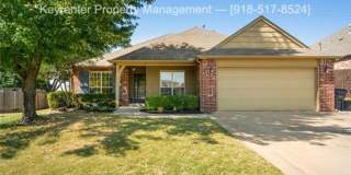 3 Bed | 2 Bath | Jenks Gallery 1