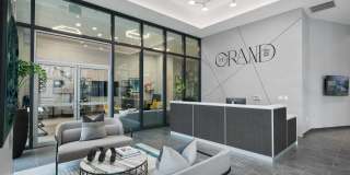 The Grand Gallery 16