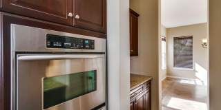 Beautiful 4 bedroom, 4.5 bathroom Home in the Varadero Community Gallery 31