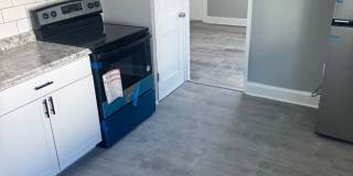 Newly renovated 2bd/1ba Apartments Gallery 9