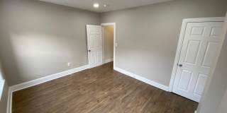 220 PEARL Street Gallery 11