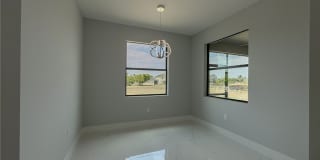 417 Paddock Street Gallery 9