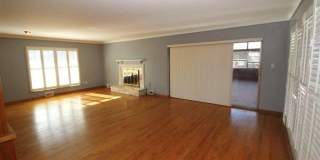 1551 MASON Street Gallery 2
