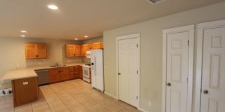 Spacious 3BR home Near NAU | New Carpet + Parking for 3 Vehicles Spacious 3BR home Near NAU | New Carpet + Parking for 3 Vehicles Gallery 18
