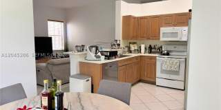 1074 Bluewood Ter Gallery 10