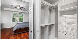 1735 Peachtree Street NE #428 Gallery 27
