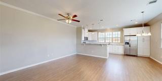 2019 Harvey Mitchell Parkway S Gallery 5