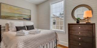 2314 East Blvd Gallery 11