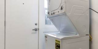 Beautiful 2 bedroom in Echo Park/Silver Lake with parking! Gallery 17