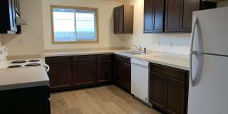 Quiet 4 bedroom two bath home in Aloha Quiet 4 bedroom two bath home in Aloha Gallery 8