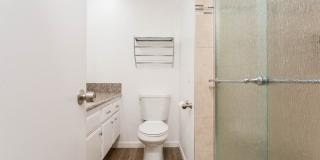 527 Spring Road Gallery 25