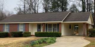 110 Botts Ave Gallery 1