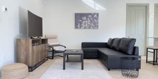 1656 Belmont Ave Gallery 12