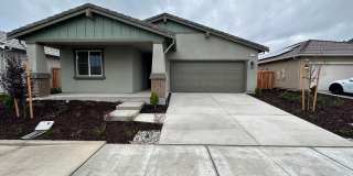 Beautiful 3 Bedroom, 2 Bath Manteca Home Gallery 1