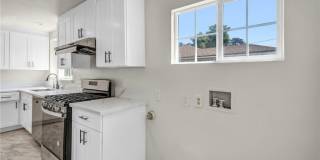 712 W Longden Gallery 22