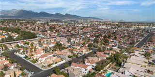 1712 Estrella Street Gallery 53