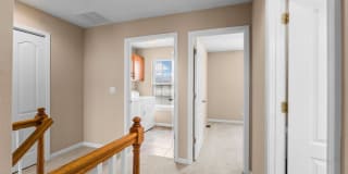 Spacious Duplex in Cape Gallery 22