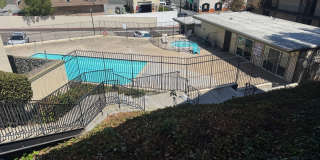 2 Bedroom townhouse Gallery 1