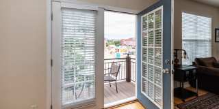 Downtown 3 Bedroom Townhome with 2 Car Garage Gallery 22