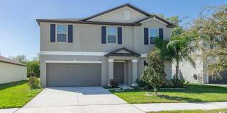 Spacious 5-Bed Touchstone Home – Primary Suite Downstairs, 2-Car Garage Gallery 1