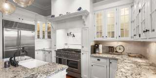 1007 N CALVERT ST Gallery 8