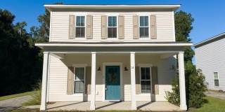 14 Bittie Circle Gallery 1
