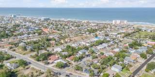Renovated Spanish-Style 2/1 Beach Bungalow Just Steps to the Ocean! Gallery 44