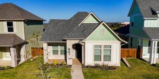 102 Cardinal Woods Court Gallery 1