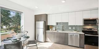 Welcome to Burnside Bluffs – Your New Urban Retreat! Gallery 145