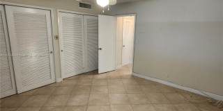 2170 NE 51st Ct Gallery 10