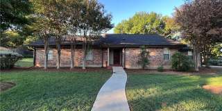 1241 Rapids Road Gallery 1