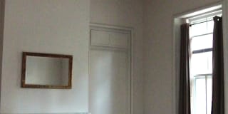534 Walnut Street Gallery 1