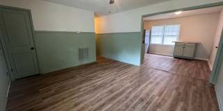 652 Monagan St ~ Murchison Gallery 6