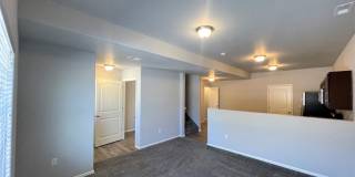 Townhome w/ 2 car garage, A/C-Newer, Low Maintance, & Conviniently Located Gallery 3