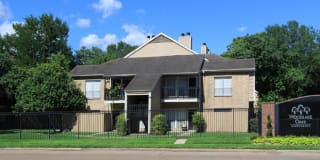 Woodlake Oaks Gallery 5