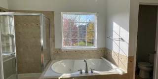 2900 VALERIAN Lane Gallery 18