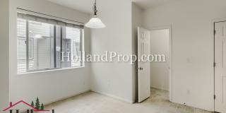 Modern Townhome Near MAX, Nike & High-Tech Corridor Gallery 13
