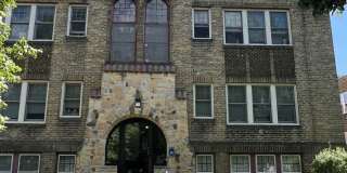 Charming Brick Historic Apartment in the Heart of Vibrant Hamline-Midway Gallery 3