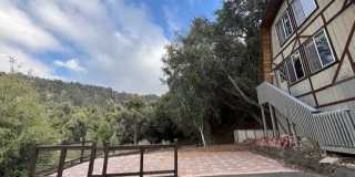 Move-In Ready: Fully Furnished 2-Bedroom Cabin-Style Home with Loft Gallery 1