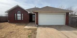 Beautiful 3 Bed 2 Bath in Norman Gallery 1