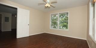 256 East Pecan Unit 3 Gallery 1