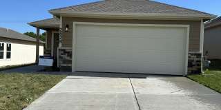 2628 Woodfield Dr Gallery 1